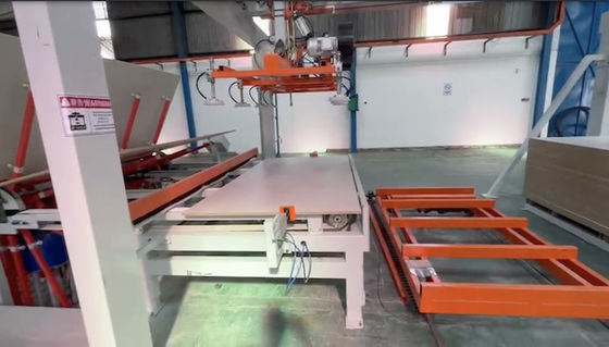 خرید 1600t چرخه کوتاه کاشی سرامیکی هیدرولیک Hf خم شده پلائیوود خم کردن ماشین فشار داغ online manufacture