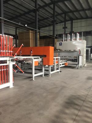 خرید 4'×10' 5'×10' چرخه کوتاه هیدرولیک ماشین لامیناسیون پرش گرم online manufacture
